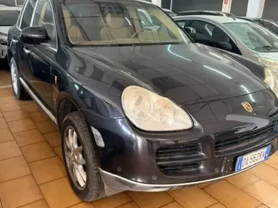 Usata Porsche Cayenne 250 CV (183 kW) 2006 Nero SUV