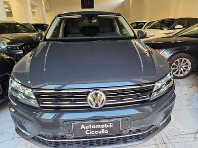 Usata VW Tiguan Executive 149 CV (109 kW) 2016 Grigio SUV