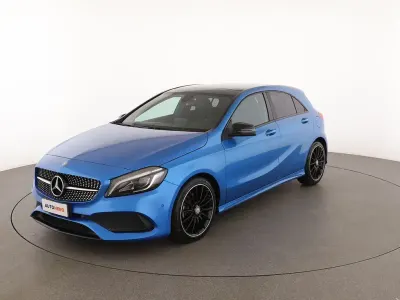 Usata Mercedes A180 Premium 110 CV (80 kW) 2016 Blu Utilitaria