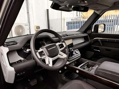 Usata Land Rover Defender 249 CV (183 kW) 2021 SUV