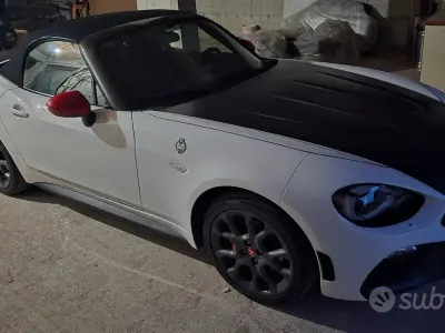Usata Abarth 124 Spider 70th Anniversary 170 CV (125 kW) 2019 Cabrio