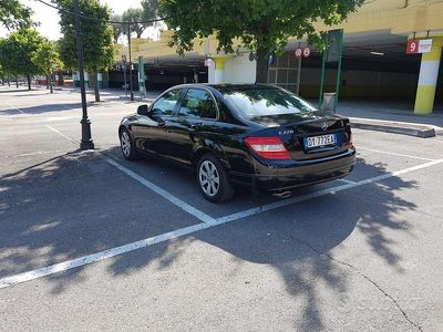 Usata Mercedes C220 170 CV (125 kW) 2009 Nero Berlina