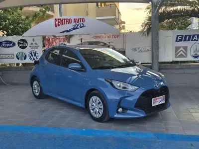 Usata Toyota Yaris Hybrid