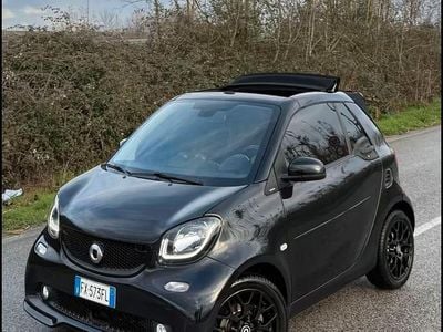 Usata Smart ForTwo Cabrio Passion 90 CV (66 kW) 2019 Nero Cabrio