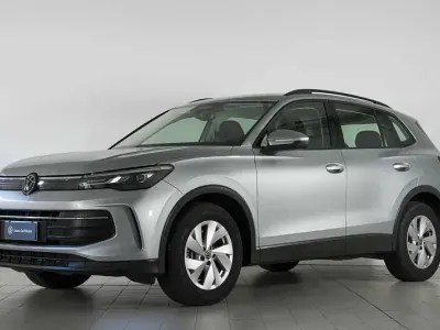 Usata VW Tiguan Life 150 CV (110 kW) 2025 Grigio SUV