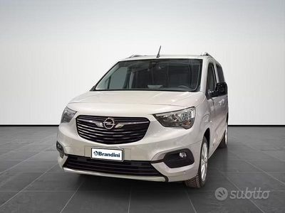 Usata Opel Combo Life Elegance 102 CV (75 kW) 2021 Grigio Monovolume