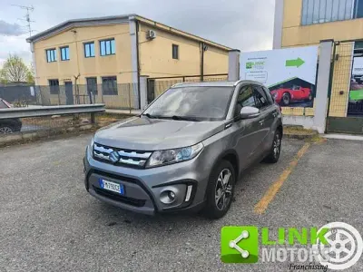 Second-hand Suzuki Vitara 120 CP (88 kW) 2018 Gri SUV