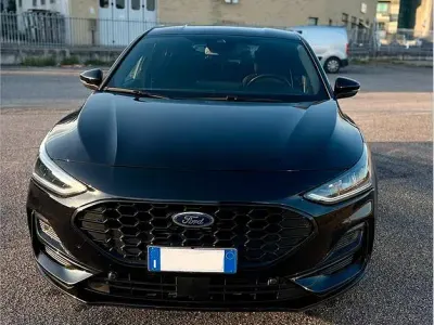 Occasion Ford Focus ST-Line X 125 PK (91 kW) 2023 Zwart Sedan