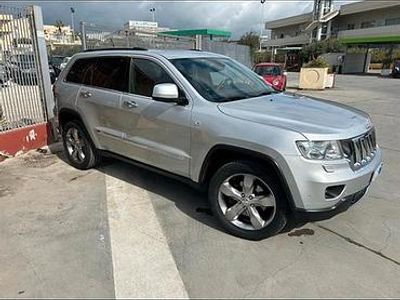 Usata Jeep Grand Cherokee 241 CV (177 kW) 2011 Grigio SUV