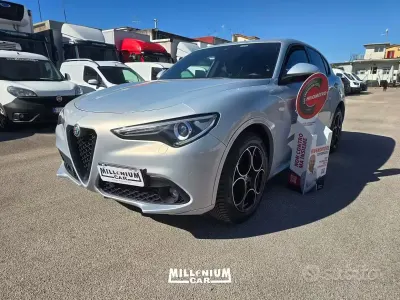 Usata Alfa Romeo Stelvio 190 CV (139 kW) 2022 Grigio SUV