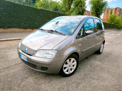 Usata Fiat Idea 95 CV (69 kW) 2007 Marrone Monovolume