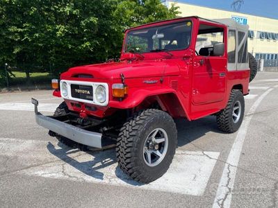 usata Toyota Land Cruiser BJ40 cabrio RESTAURED