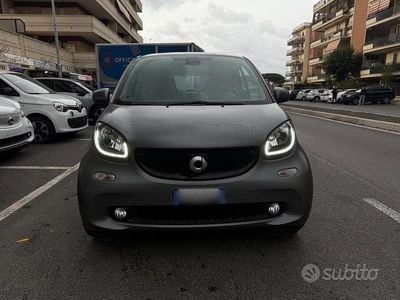 Usata Smart ForTwo Coupé Prime 90 CV (66 kW) 2019 Grigio Coupé