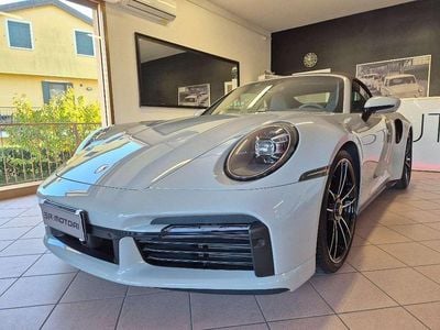 Usata Porsche 911 Turbo S Cabriolet 650 CV (478 kW) 2023 Grigio Cabrio