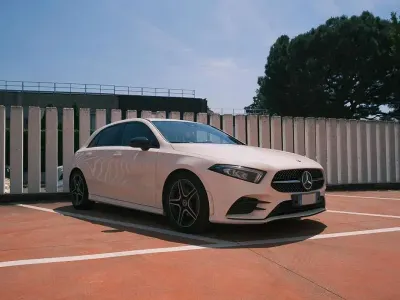 Usata Mercedes A180 Premium 136 CV (100 kW) 2020 Berlina