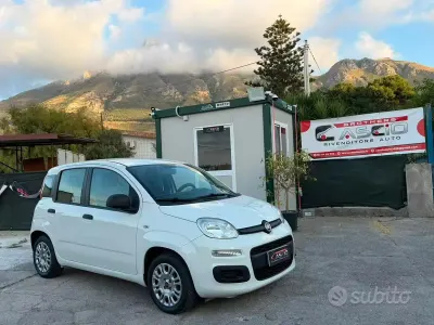 Usata Fiat Panda Pop 69 CV (50 kW) 2016 Bianco Utilitaria