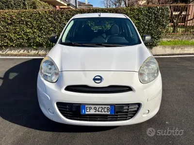 Gebraucht Nissan Micra Acenta 80 PS (58 kW) 2012 Weiß Kleinwagen
