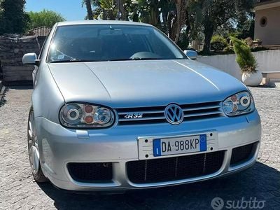 Begagnad VW Golf IV R 2006 Sedan