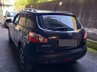 Usata Nissan Qashqai N-TEC 150 CV (110 kW) 2011 Nero SUV