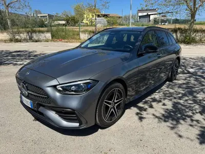 Begagnad Mercedes C300e Premium Plus 204 HK (150 kW) 2022 Grå Kombi