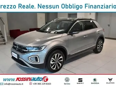 Usata VW T-Roc Style 110 CV (80 kW) 2023 Argento SUV