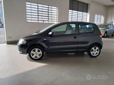 Usata VW Fox 69 CV (50 kW) 2006 Grigio Utilitaria