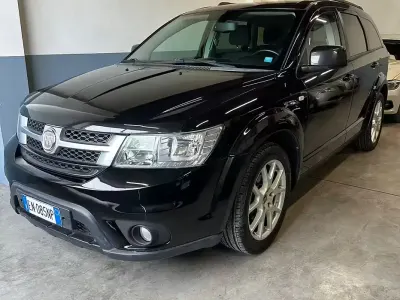 Usata Fiat Freemont Lounge 140 CV (102 kW) 2012 Nero SUV