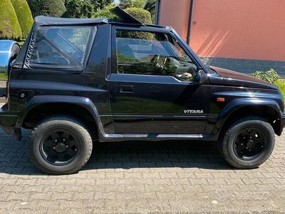 Usata Suzuki Vitara 75 CV (55 kW) 1992 Nero SUV