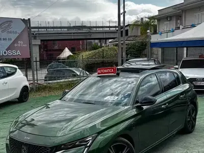 Usata Peugeot 308 GT 131 CV (96 kW) 2022 Verde Berlina