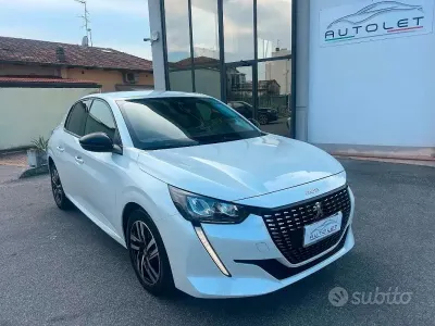 Usata Peugeot 208 Active 75 CV (55 kW) 2022 Bianco Utilitaria
