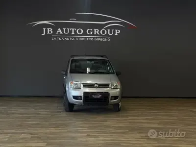 Usata Fiat Panda 4x4 69 CV (50 kW) 2006 Grigio Utilitaria