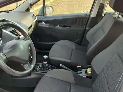 Brugt Peugeot 207 Sport 73 HK (53 kW) 2009 Grå Sedan