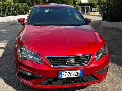 Usata Seat Leon FR 131 CV (96 kW) 2020 Rosso Berlina