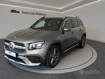 Usata Mercedes GLB200 Premium 150 CV (110 kW) 2023 Grigio SUV