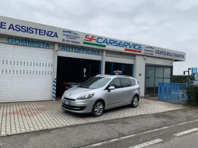 Usata Renault Scenic E-Tech 110 CV (80 kW) 2012 Argento Monovolume