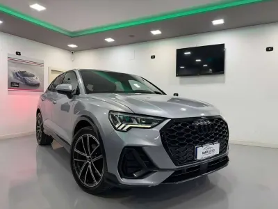 Usata Audi Q3 Sportback S-Line 150 CV (110 kW) 2021 Argento SUV