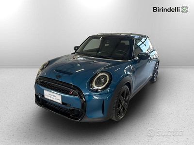 Usata Mini Cooper S Classic 178 CV (130 kW) 2022 Blu Utilitaria