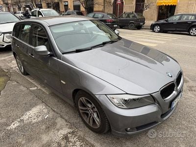 Grigio Usata 2009 BMW 320 Station wagon | 3500 € (Buon prezzo)