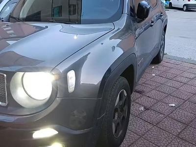 Usata Jeep Renegade Longitude 120 CV (88 kW) 2018 Grigio SUV