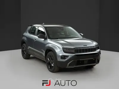 Nuova Jeep Avenger 145 CV (106 kW) 2025 Granite / tetto volcano SUV