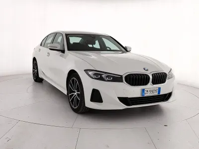 Usata BMW 318 Advantage 149 CV (109 kW) 2023 Bianco Berlina