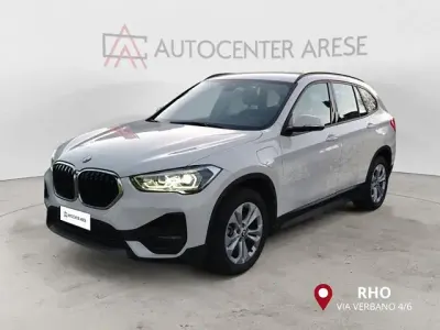 Usata BMW X1 Advantage 125 CV (91 kW) 2021 Bianco pastello SUV
