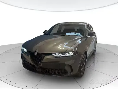 Usata Alfa Romeo Tonale Sprint 131 CV (96 kW) 2024 Grigio SUV