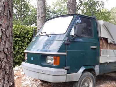 Piaggio APE