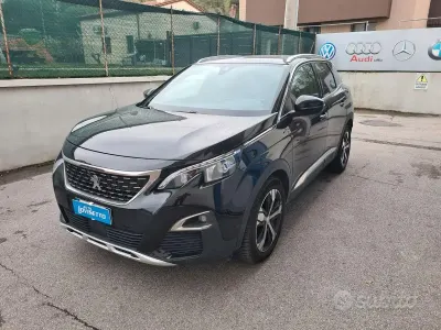 Usata Peugeot 3008 GT-line 131 CV (96 kW) 2019 Nero SUV