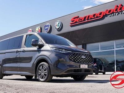 Usata Ford Tourneo Custom Titanium 170 CV (125 kW) 2025 Grigio Furgone