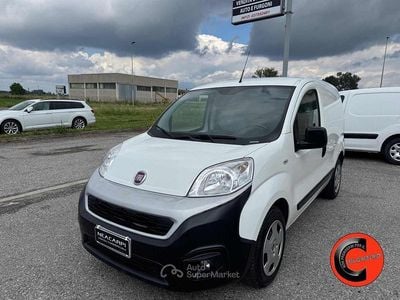 Usata Fiat Fiorino 95 CV (69 kW) 2020 Bianco pastello Monovolume