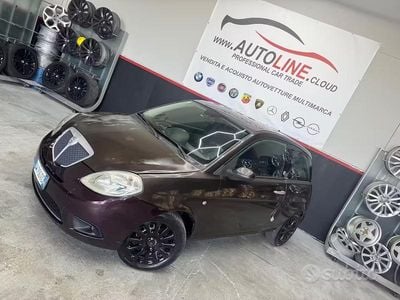 Begagnad Lancia Ypsilon 78 HK (57 kW) 2009 Brun Halvkombi