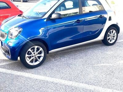 Usata Smart ForFour 71 CV (52 kW) 2014 Blu Utilitaria