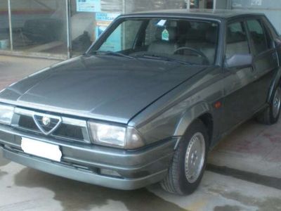 Alfa Romeo 75